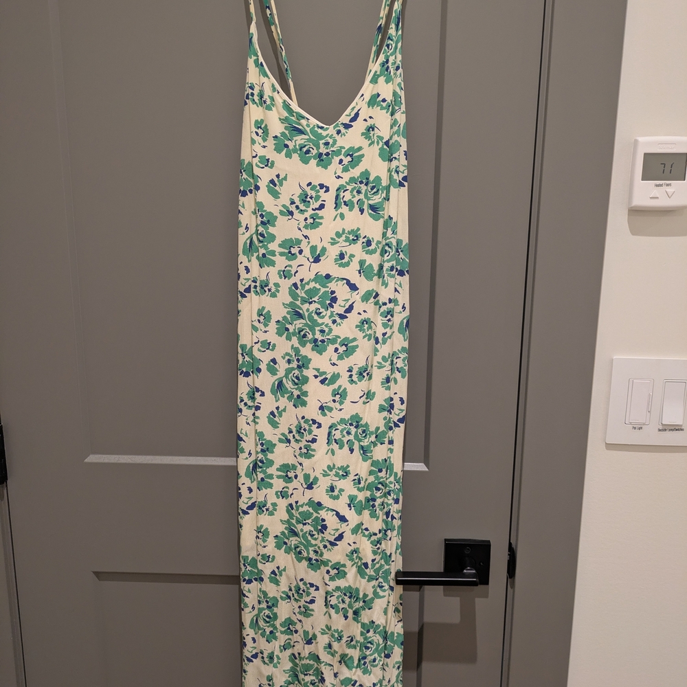 SUNCOO Cream and Blue Floral Maxi Dress
